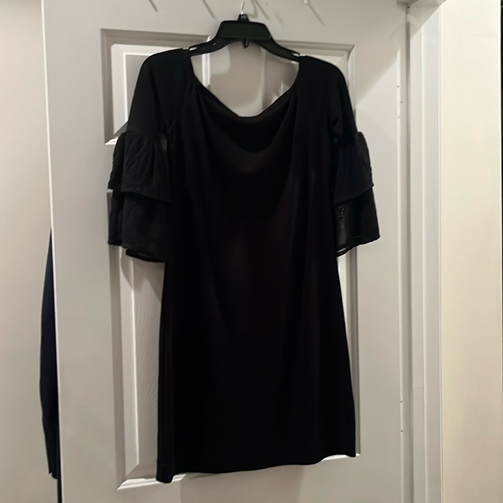 Kaari blue XS women’s black dress